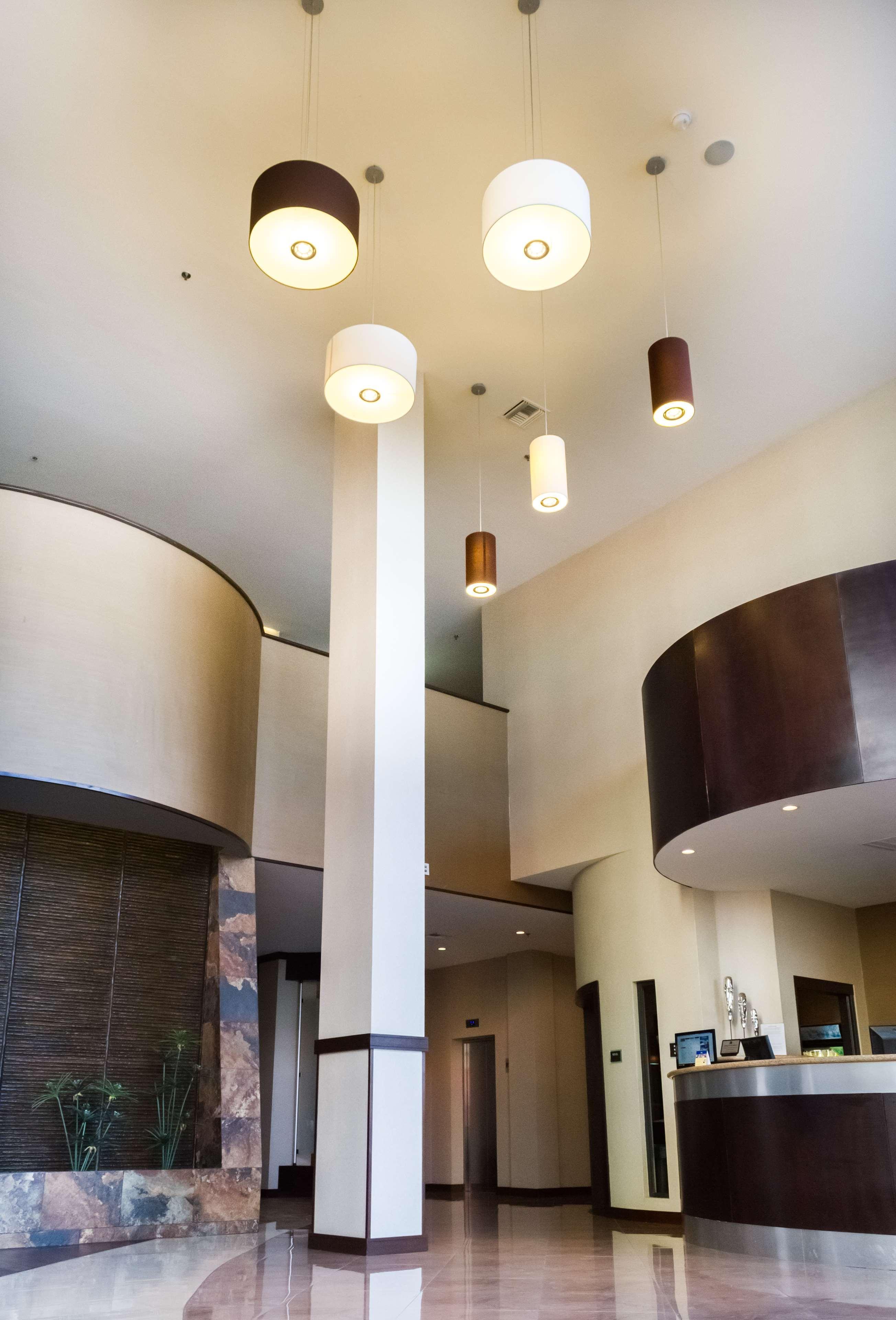 Best Western Premier Monterrey Aeropuerto Apodaca Buitenkant foto Interior of the hotel
