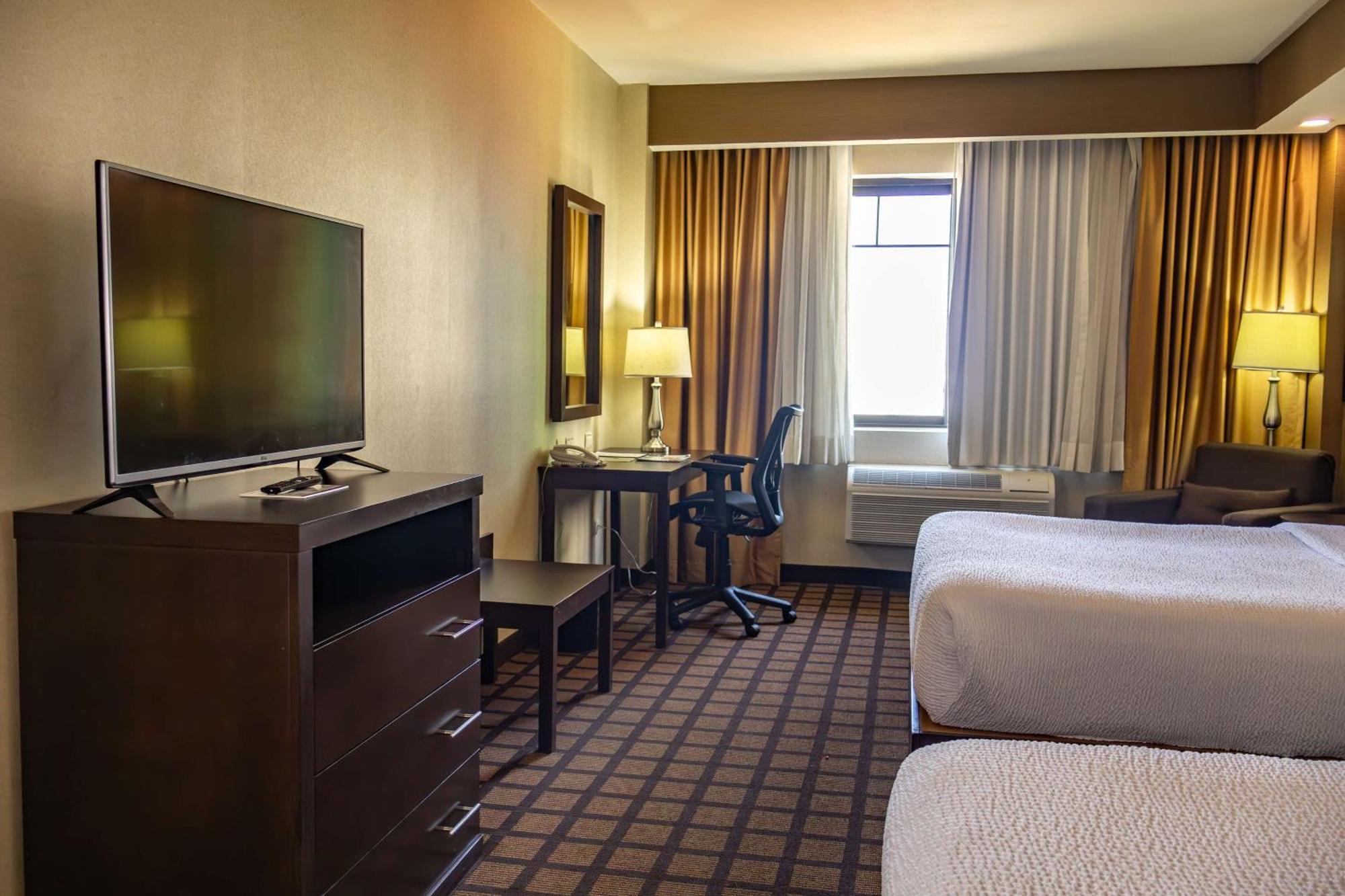 Best Western Premier Monterrey Aeropuerto Apodaca Buitenkant foto A typical room at the Hilton Garden Inn